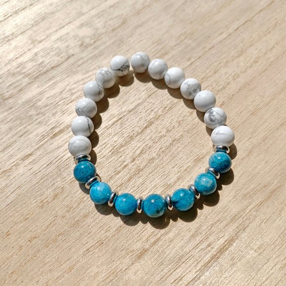 Pacific Blue Apatite & Howlite Chakra Bracelet - Picture 7 of 7